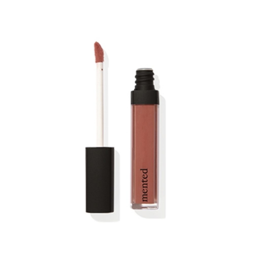Mented cosmetic liquid lipstick